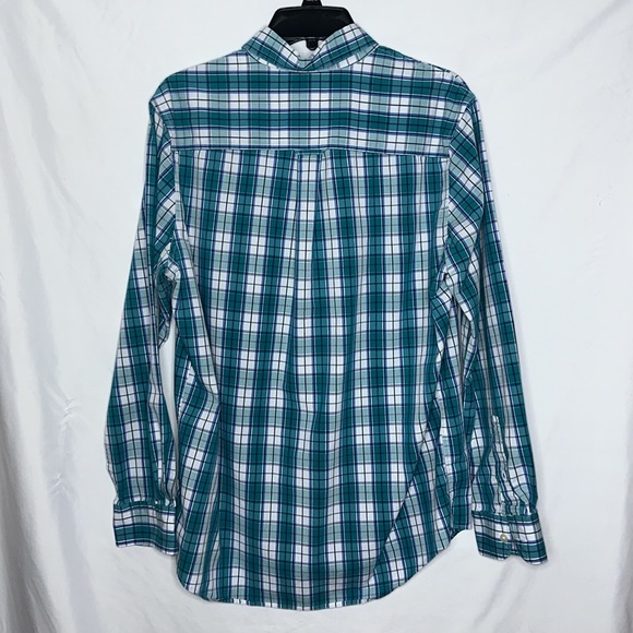 Like New Chaps Stretch Button-Up - Picture 5 of 6